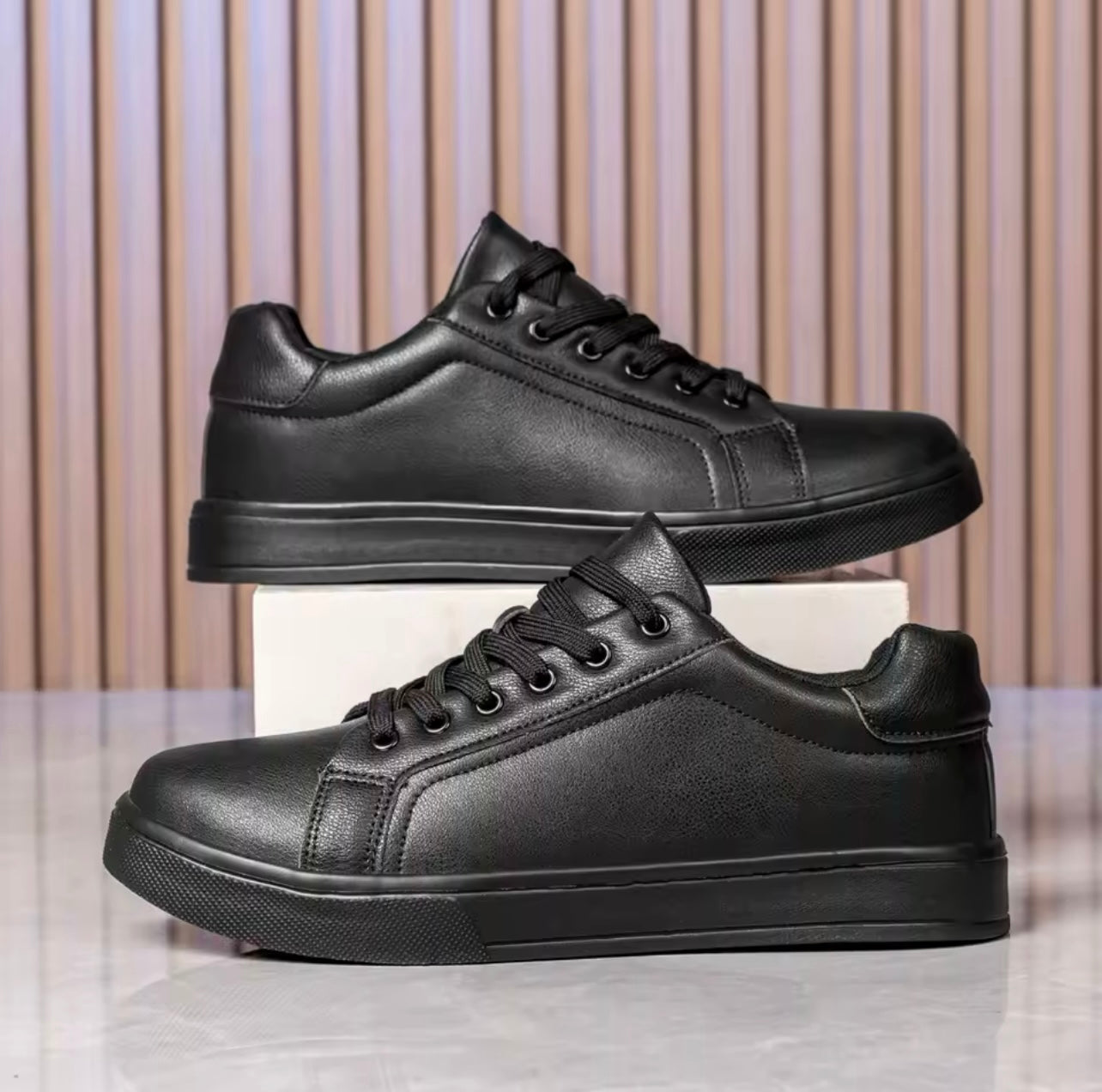 Sneaker Tilly