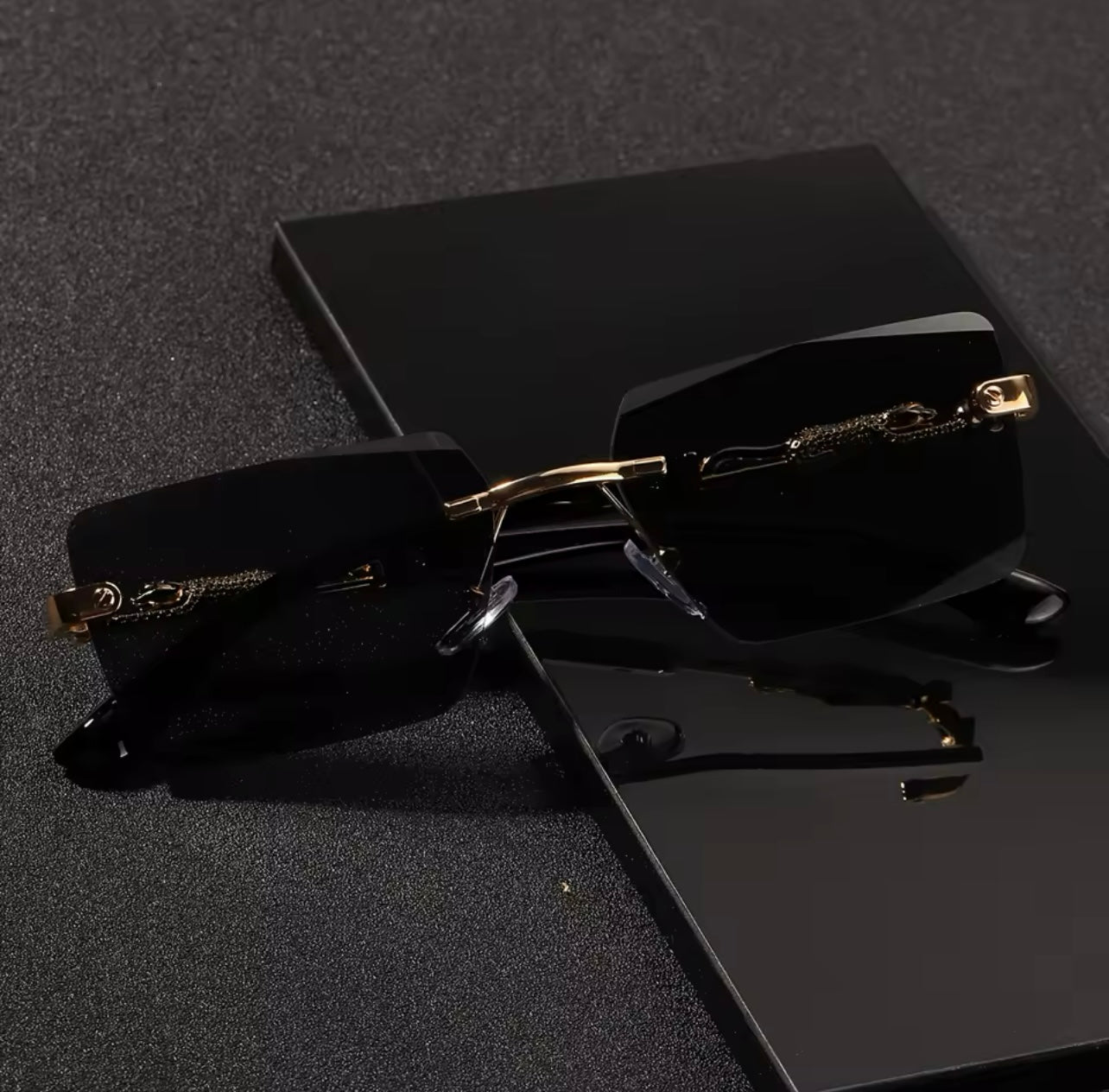 Sonnenbrille Snake