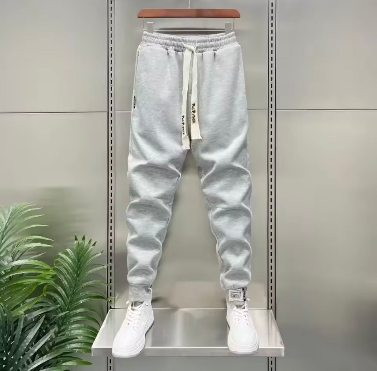 Jogi's trousers