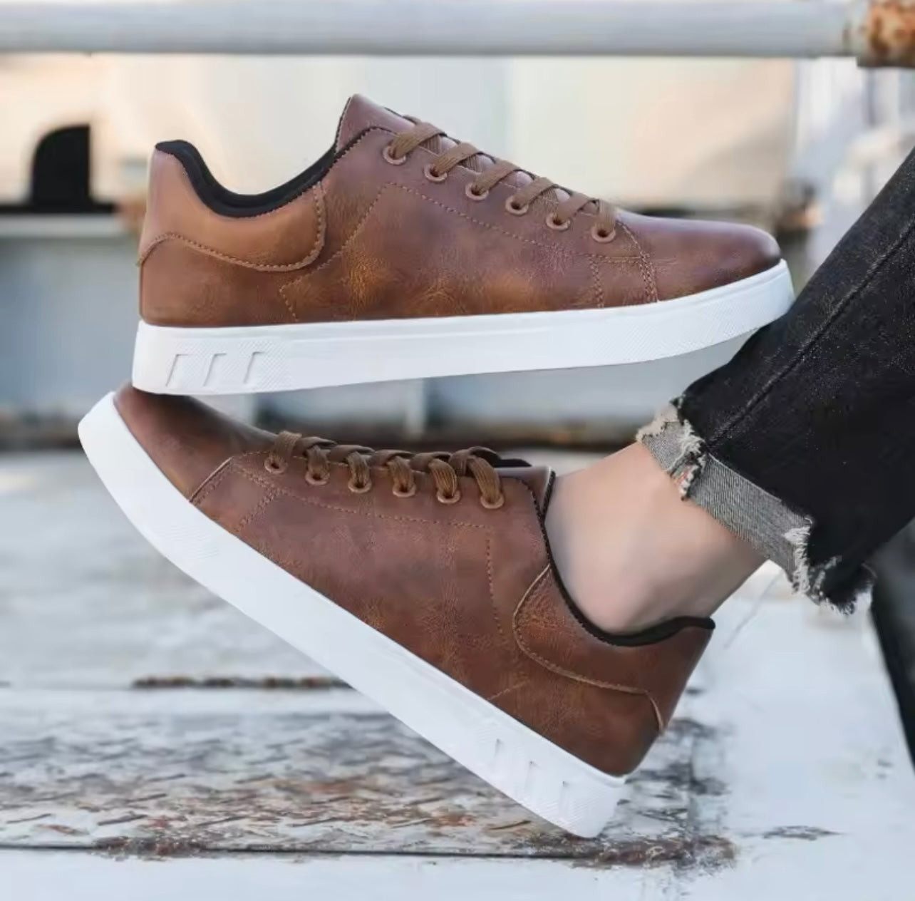 Sneaker Ledi