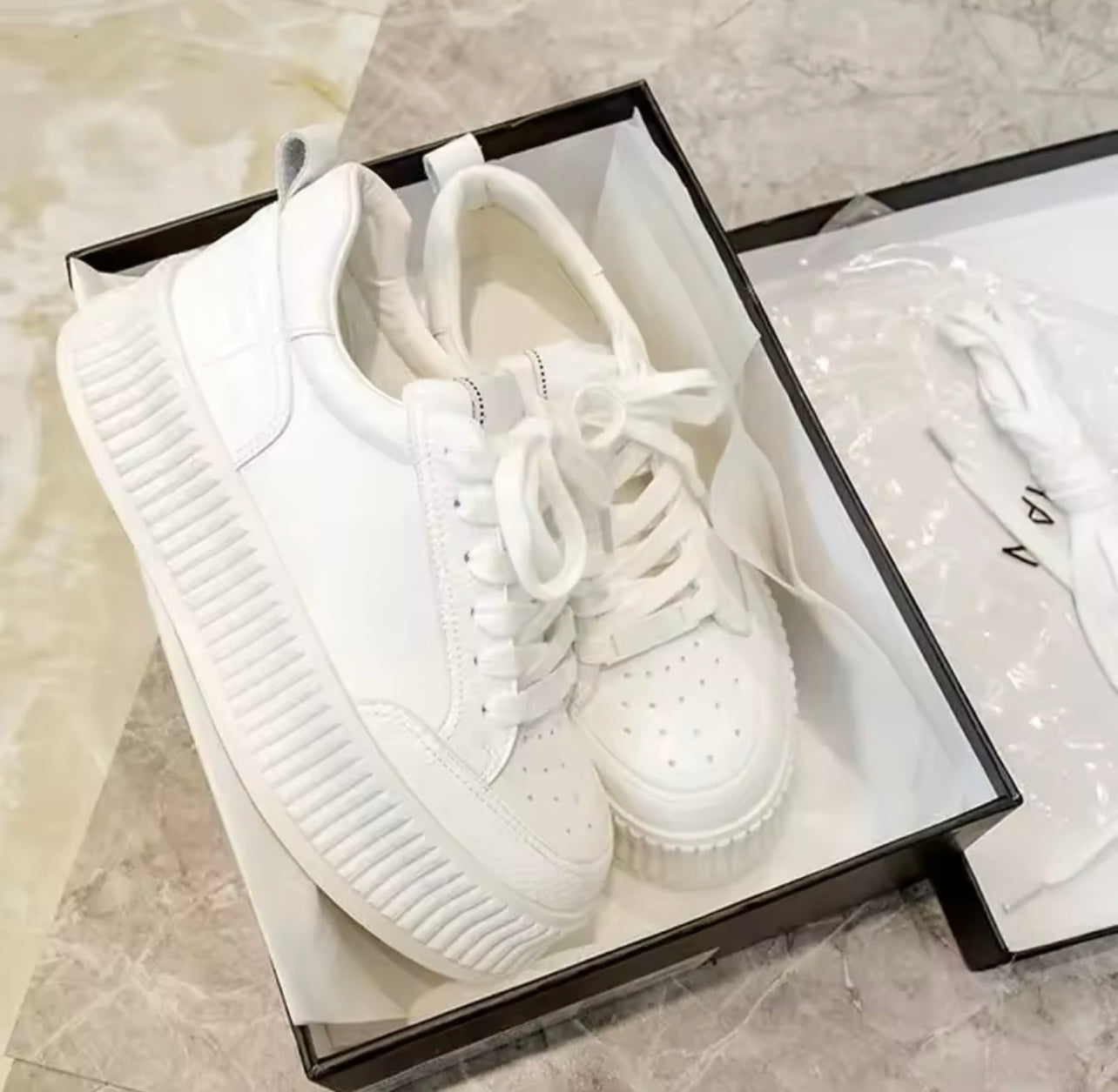 Sneaker Gina