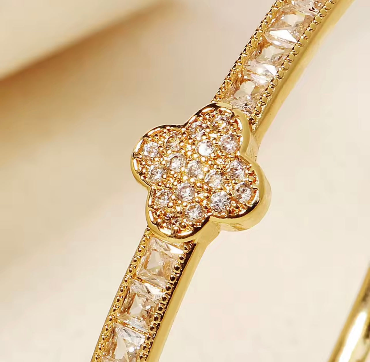Armband Saliha