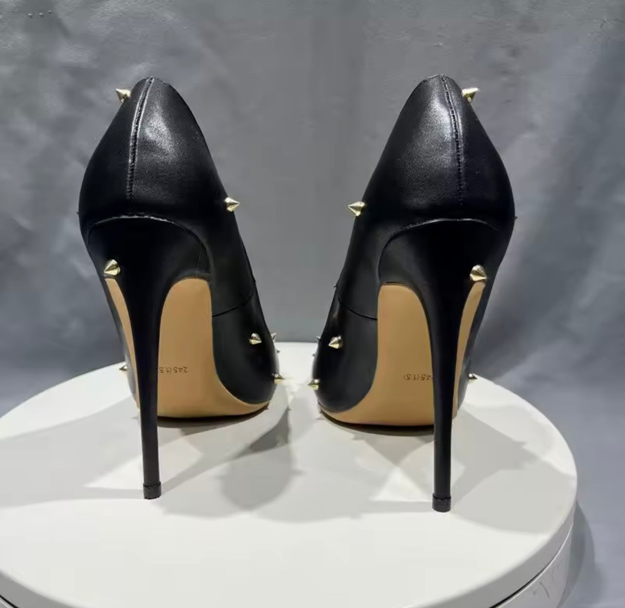 High Heels Dani