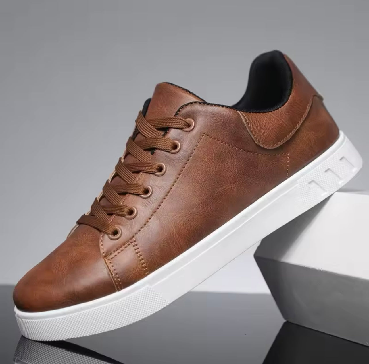 Sneaker Ledi