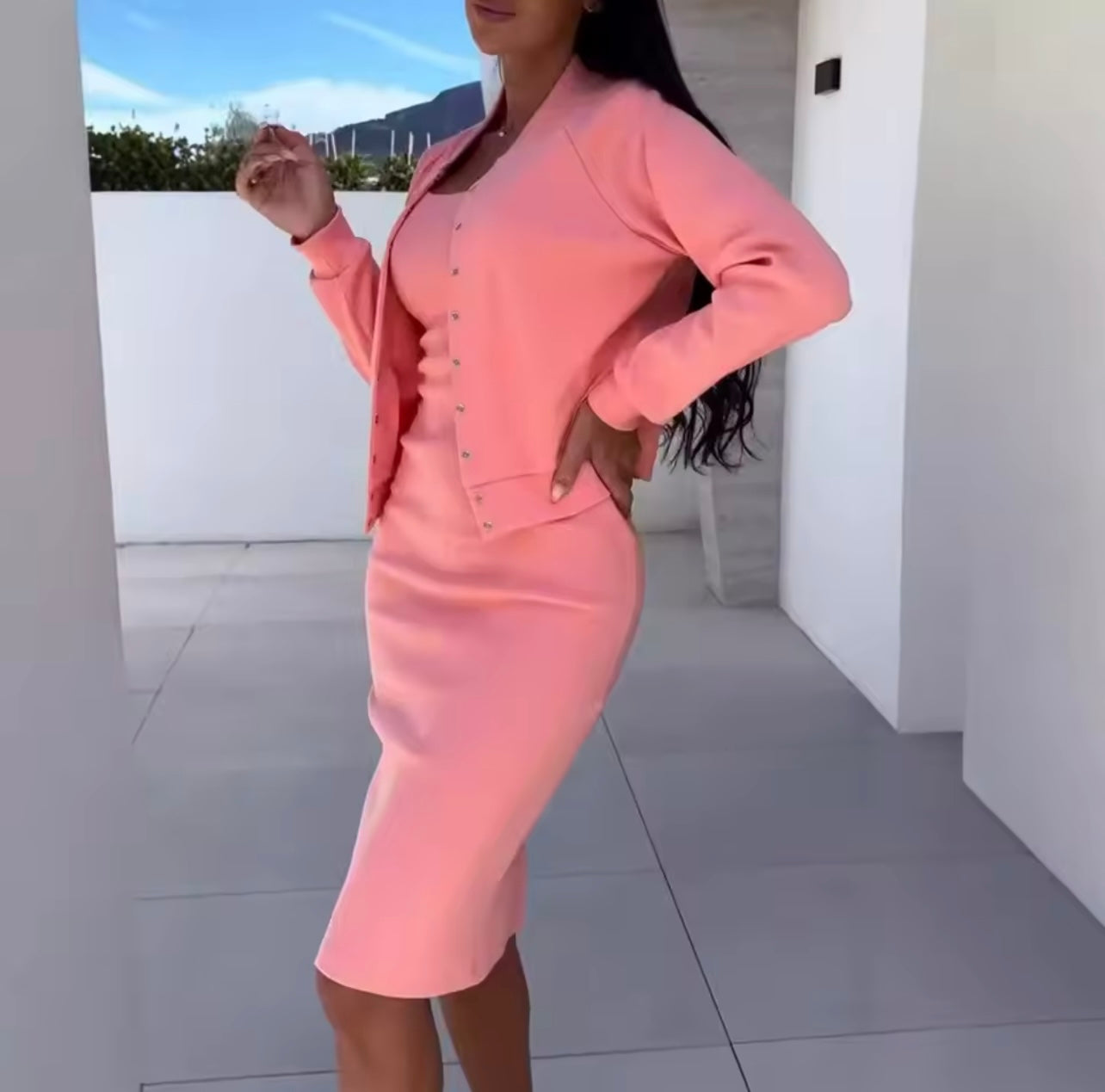 Set Elira