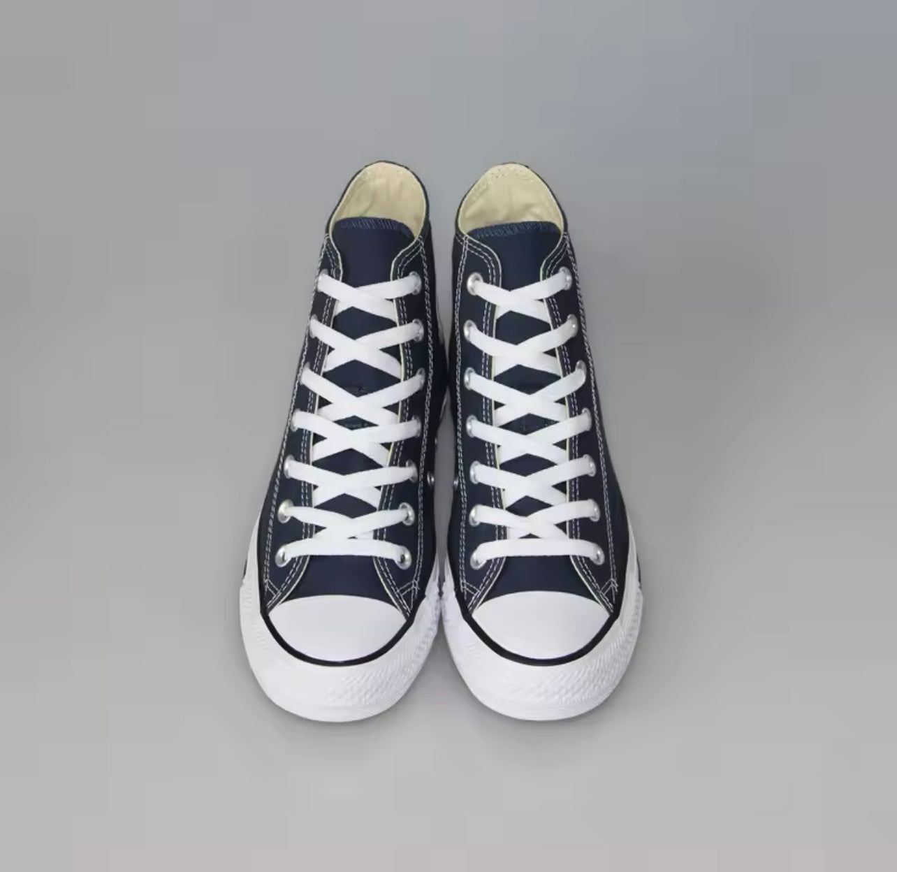 Sneaker Convi