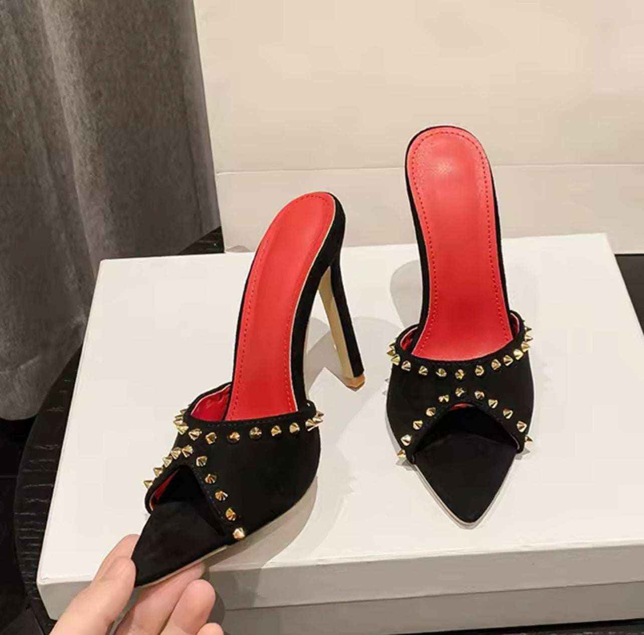 High Heels Ivy