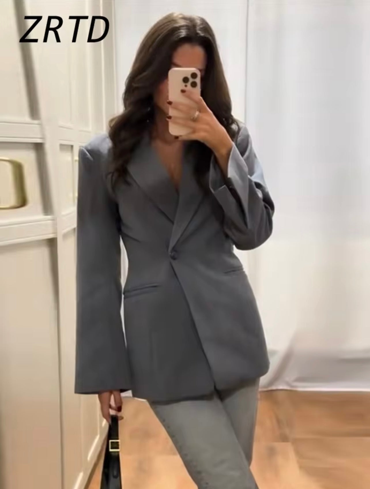 Laura blazer