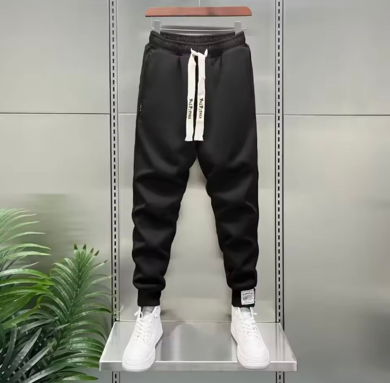 Jogi's trousers
