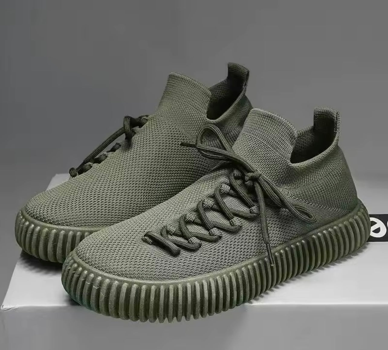 Sneaker Adi